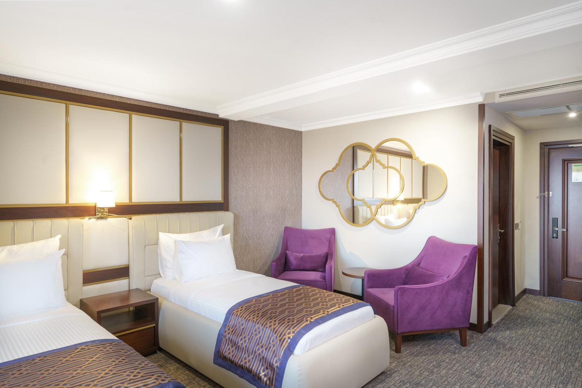 Ramada Plaza By Wyndham Silivri Hotel Eksteriør billede