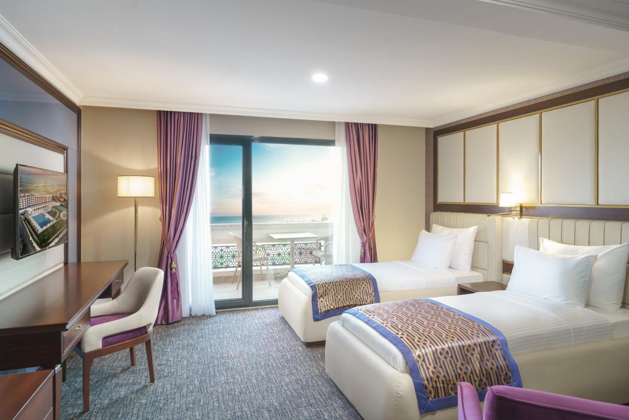 Ramada Plaza By Wyndham Silivri Hotel Eksteriør billede