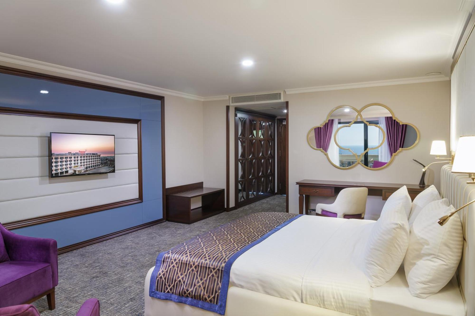 Ramada Plaza By Wyndham Silivri Hotel Eksteriør billede
