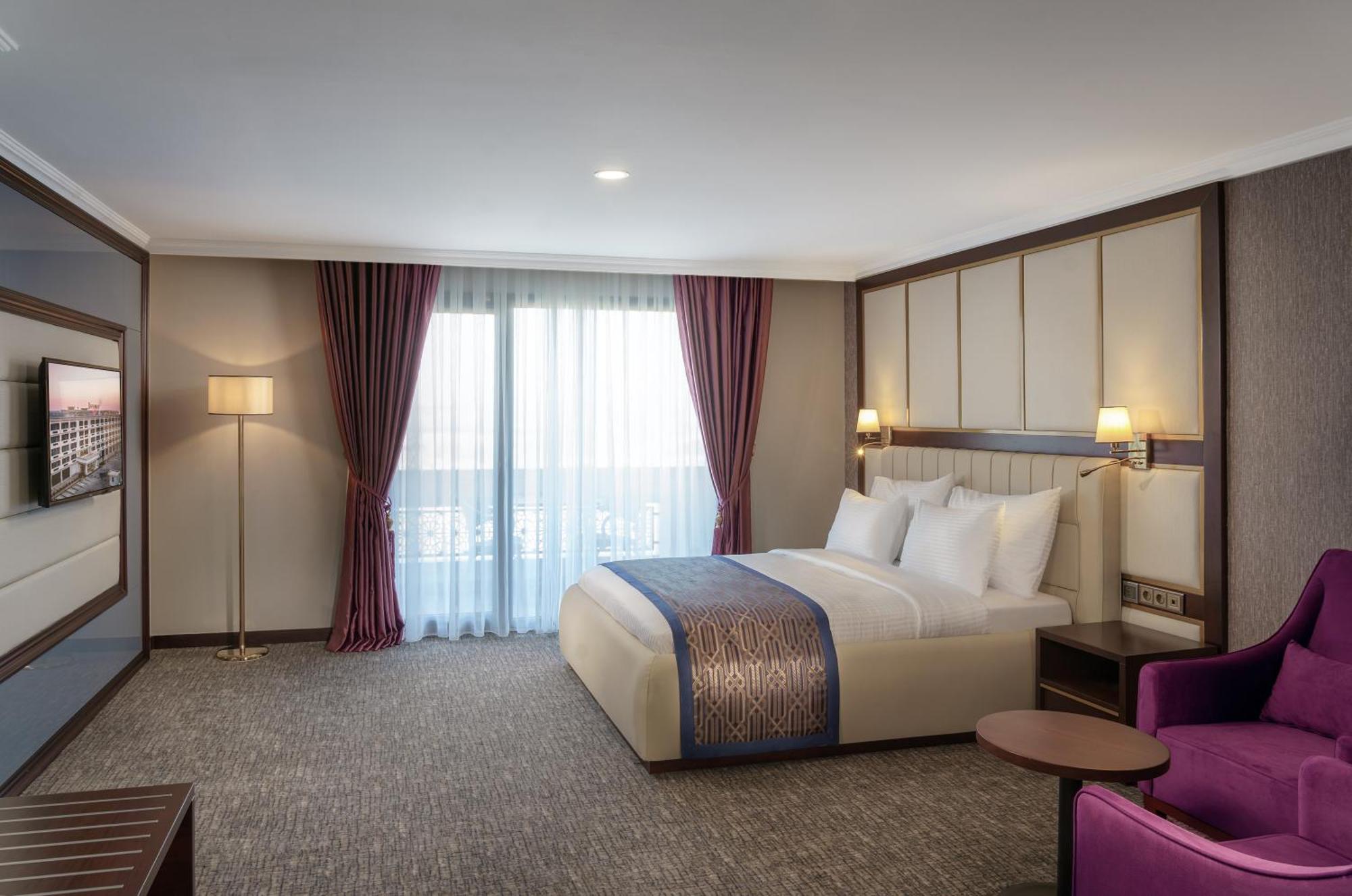 Ramada Plaza By Wyndham Silivri Hotel Eksteriør billede