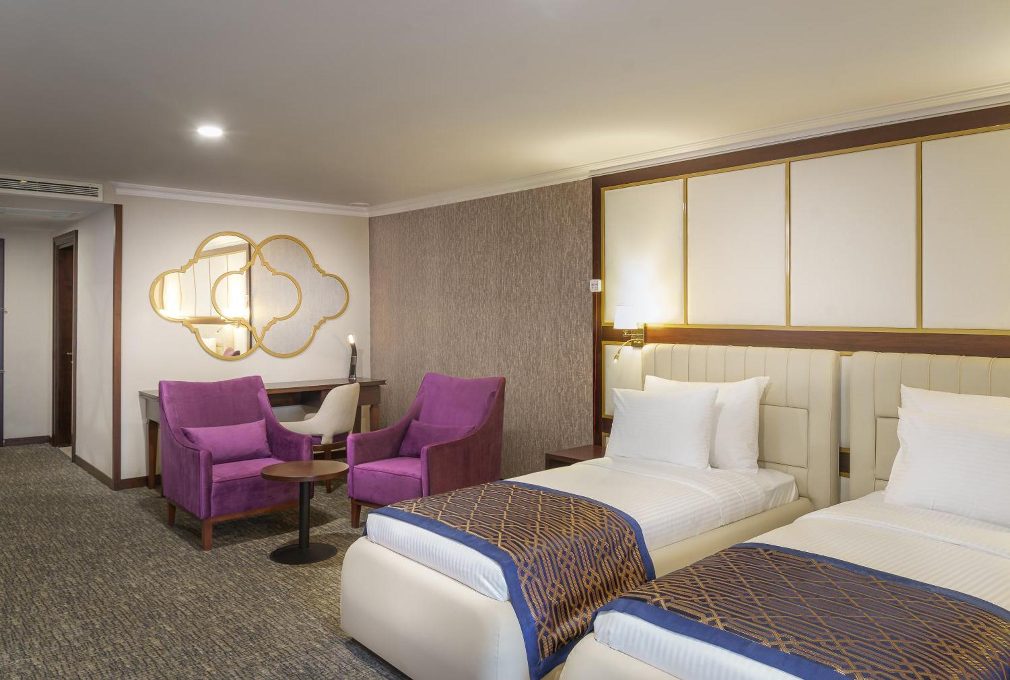 Ramada Plaza By Wyndham Silivri Hotel Eksteriør billede